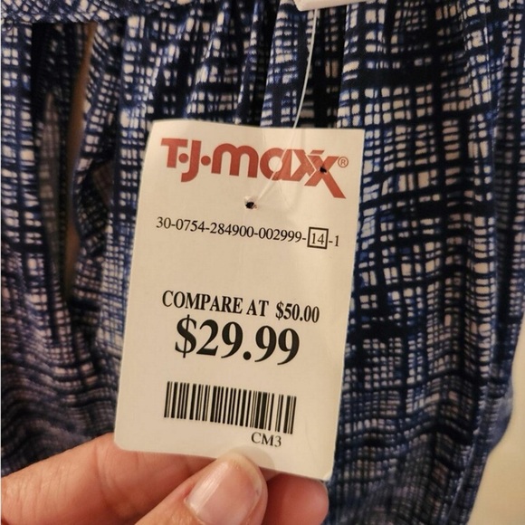 London Times jumpsuit NWT. Gorgeous blues and keyhole in front. Sz 16 - Picture 5 of 6